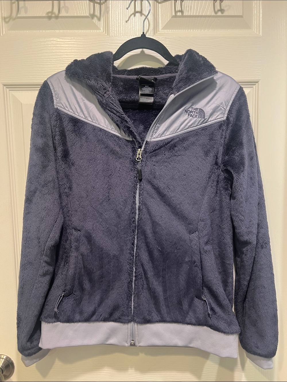 The North Face Womens Plush Hooded Fleece Jacket - Blue/Gray M